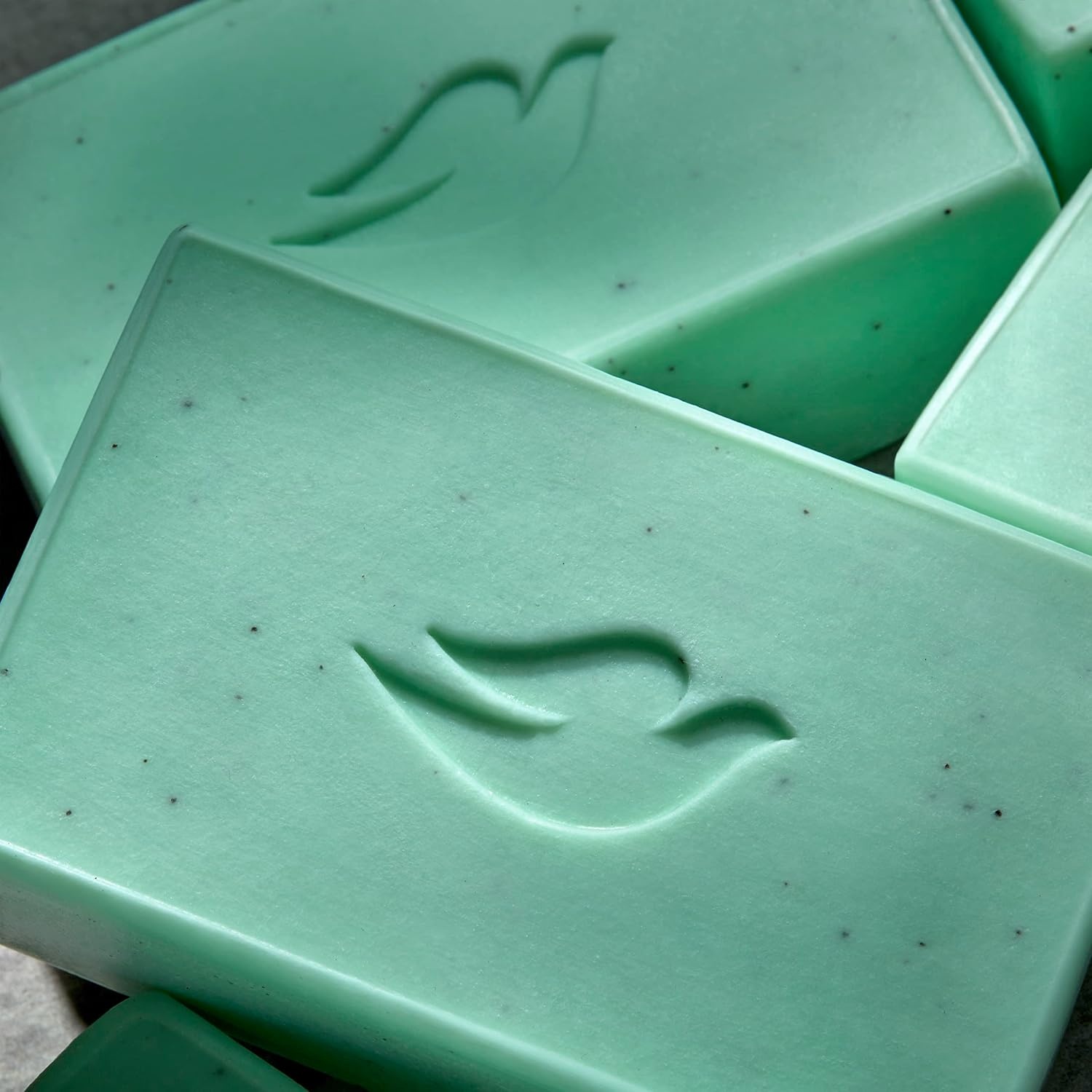 image:imageDOVE MEN CARE Natural Essential Oil Bar Soap Lime Avocado Oil t 5 ozLime Avocado Oil
